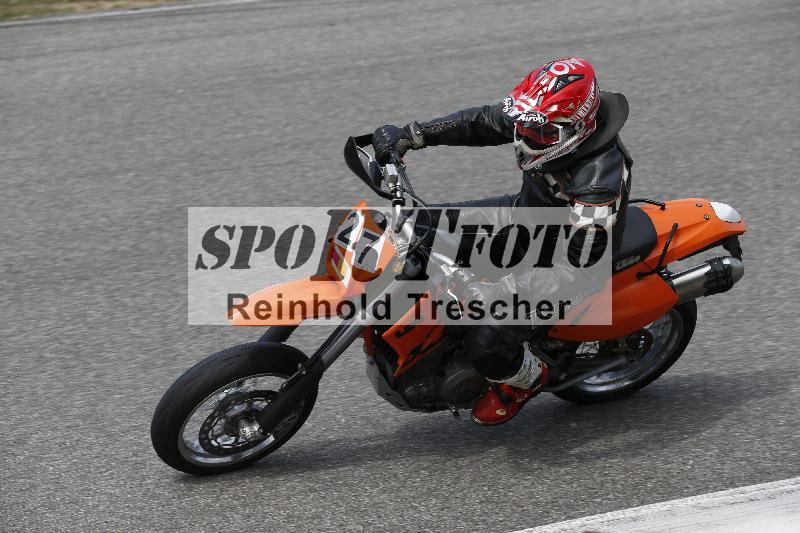 /08 17.04.2026  TZ Motorsport ADR/Gruppe gelb/27